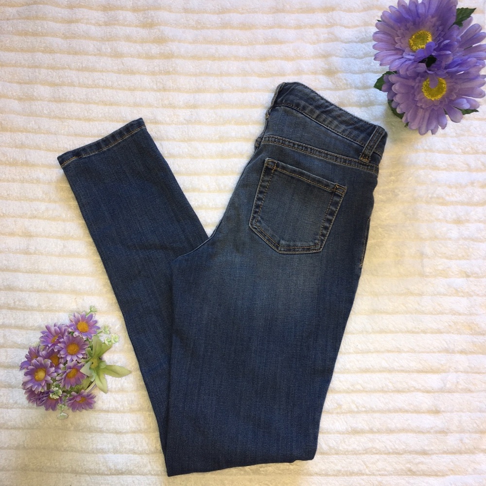 Cherokee mid rise super skinny jeans